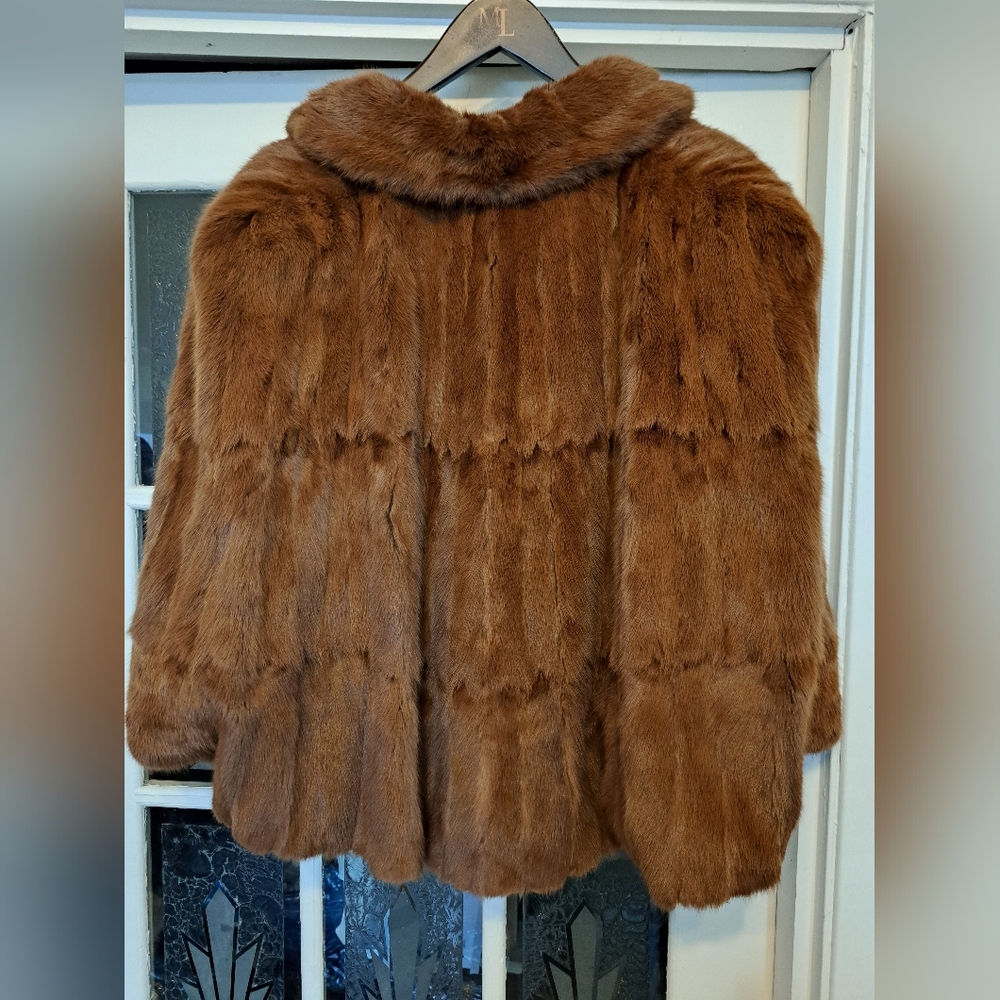 Gorgeous real fur poncho cape, brown muskrat (Or Marmot (woodchuck)
